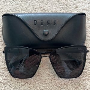 Diff Cat-eye Sunglasses
